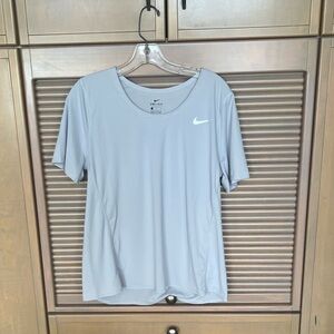 Nike dri-fit t-shirt